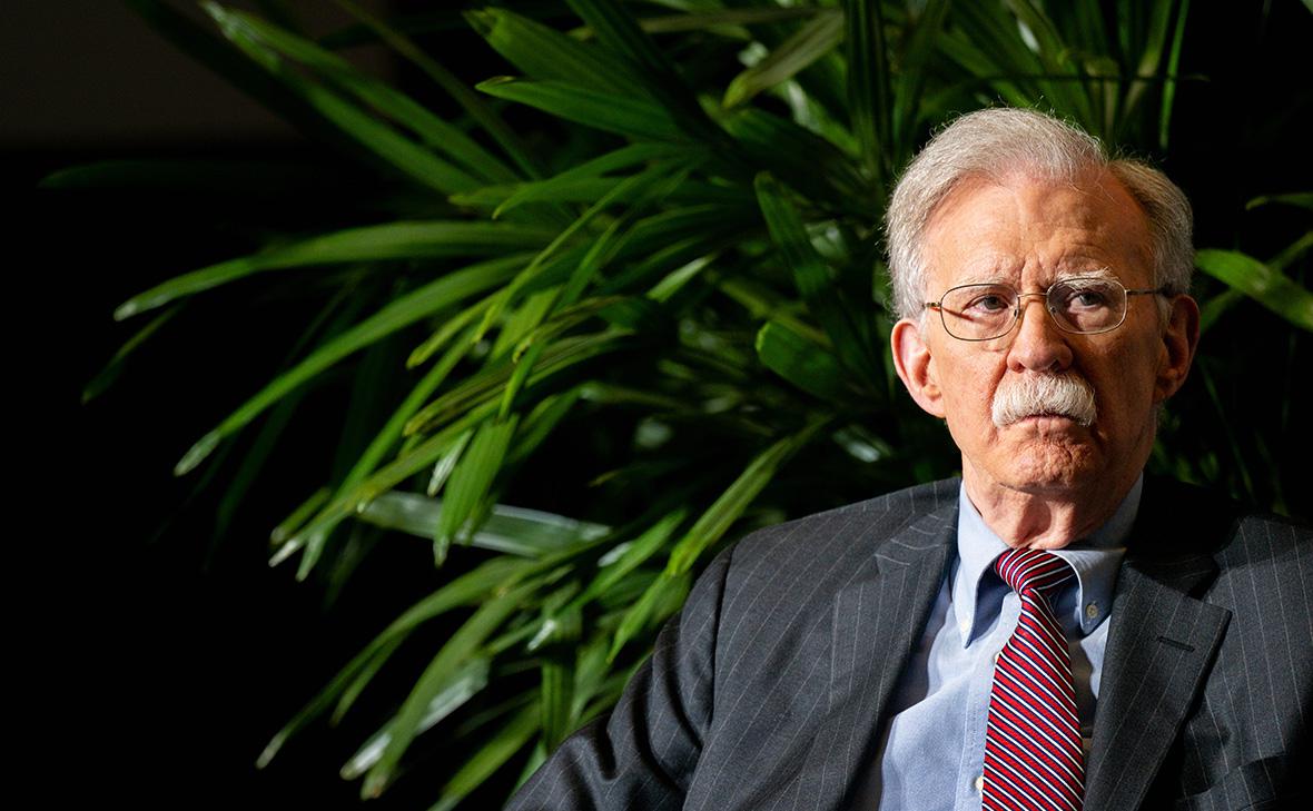 Джон Болтон