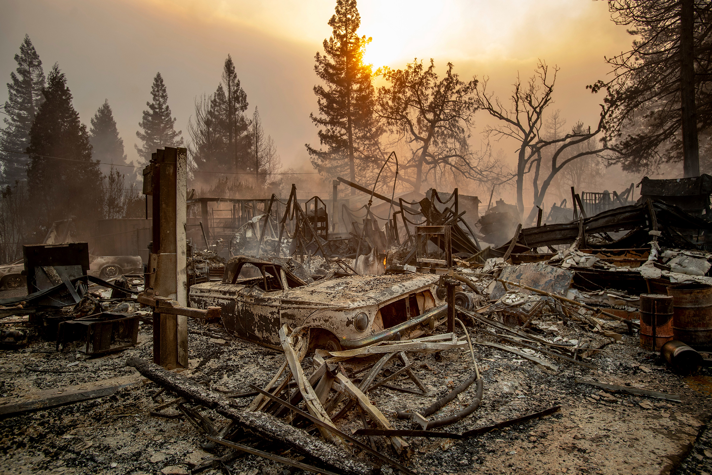 Пожары в Калифорнии начались 8 ноября утром. Первый очаг&nbsp;находился в 175&nbsp;км от Сан-Франциско, рядом с горами Сьерра-Невада