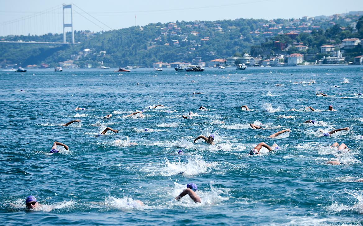 Жена пловца Свечникова отправилась на опознание найденного в Босфоре тела