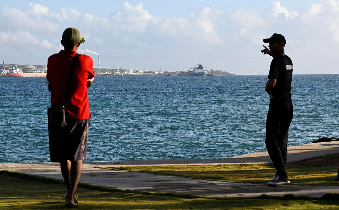 Norlys Perez / Reuters