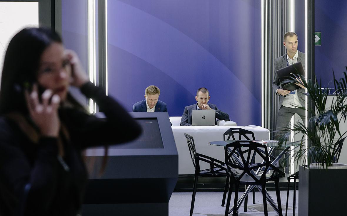 Правительство определило критерии платформенной занятости для самозанятых
