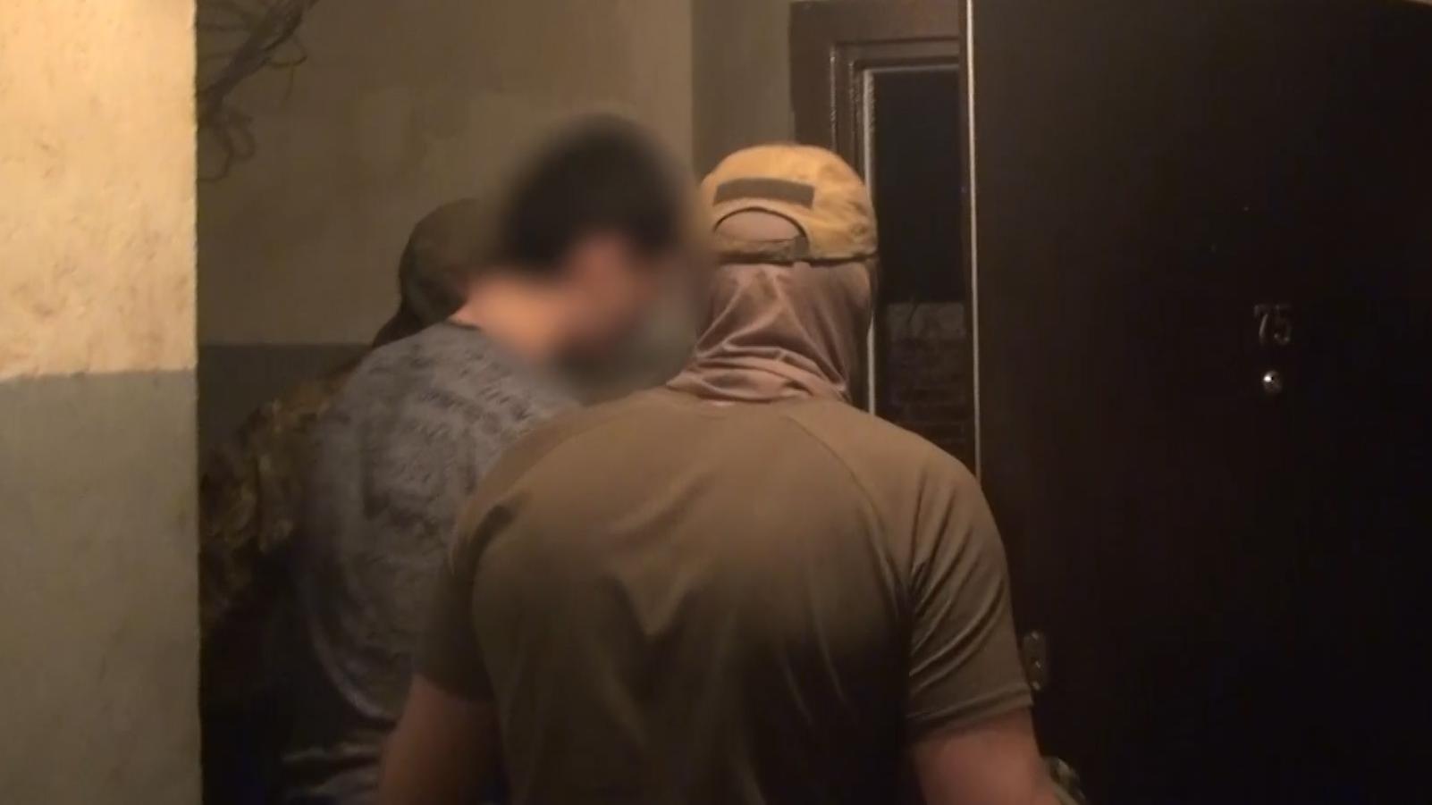 Суд арестовал подростков по делу о подготовке теракта в Волжском