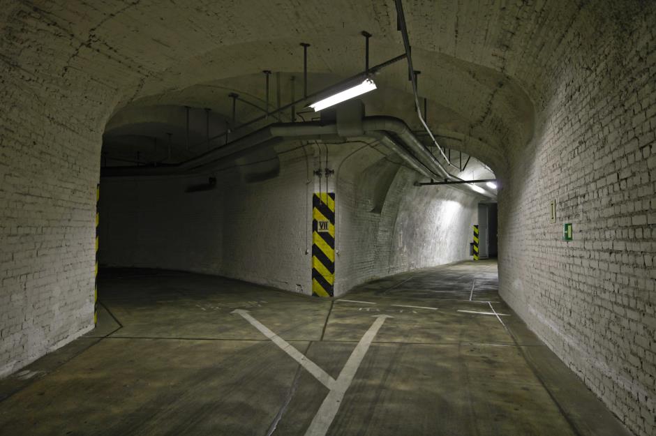 Коридор в&nbsp;бункер&nbsp;Vivos Europa One