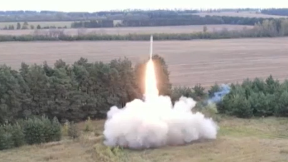 Минобороны показало видео пуска ракет из «Искандеров-М» по объектам ВСУ