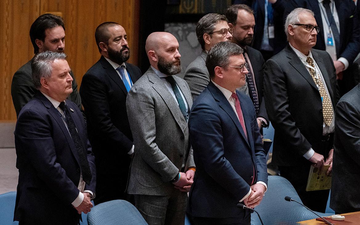 Совбез ООН по предложению России и Украины объявил минуту молчания