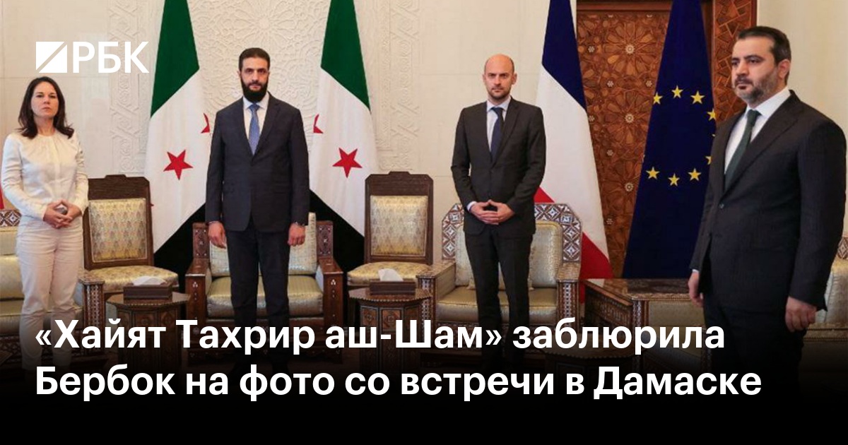 Ыстық үй шаруасындағы әйелдер жыныстық қатынасты жақсы көреді Сексуалдық ана еңкейіп қалды