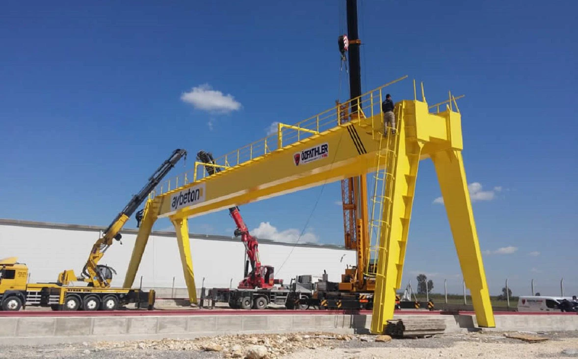 Özfatihler Crane