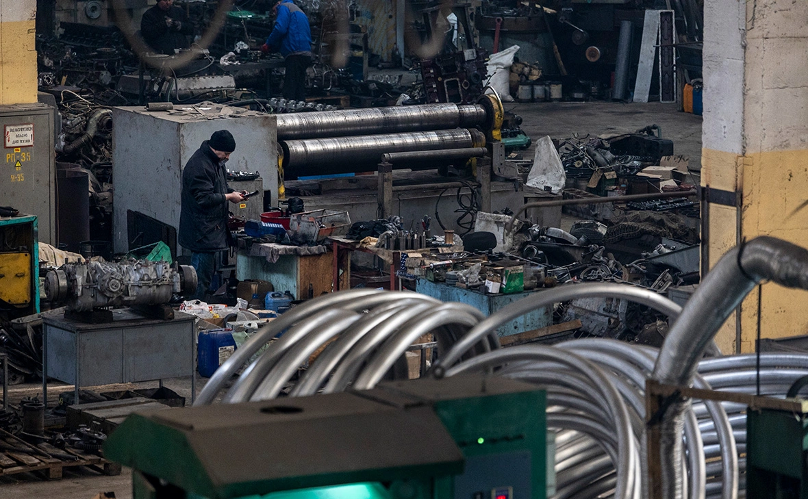 John Moore / Getty Images