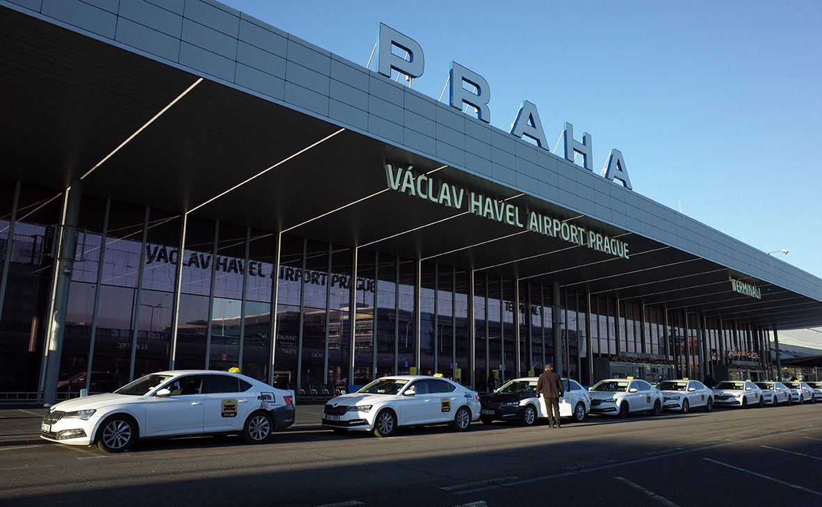 Arthur Matsuo / Shutterstock