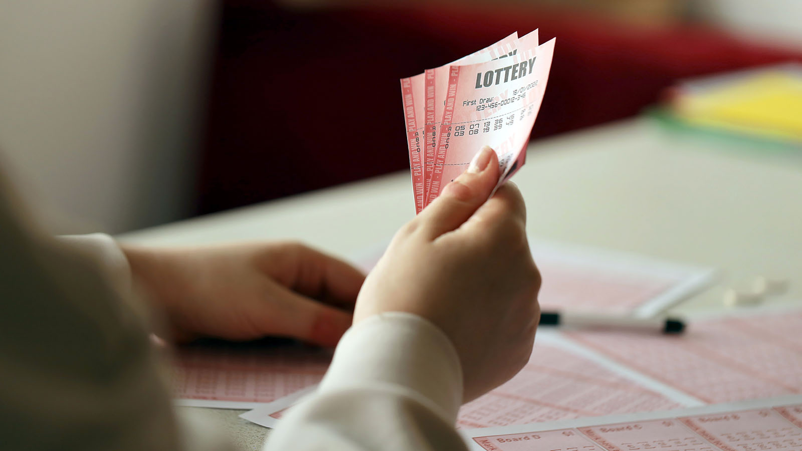 Американка по ошибке нажала не ту кнопку и выиграла в лотерею ₽4 млн