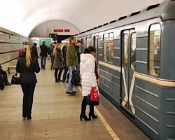 Вагоны для петербургского метро арестовали в счет долга "Вагонмаша"