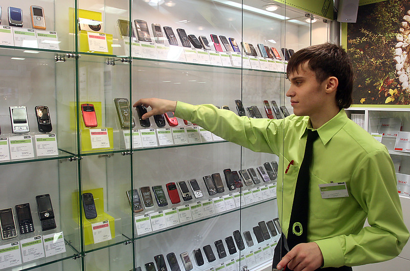 Продажа мобильных телефонов в Петербурге