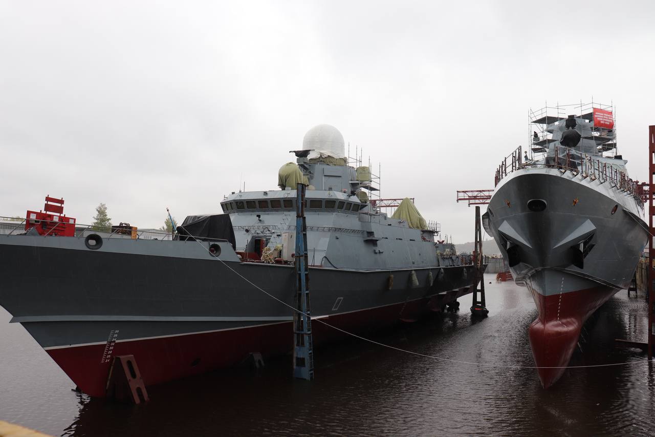 В Татарстане на заводе имени Горького спустили на воду 2 корабля для ВМФ —  РБК