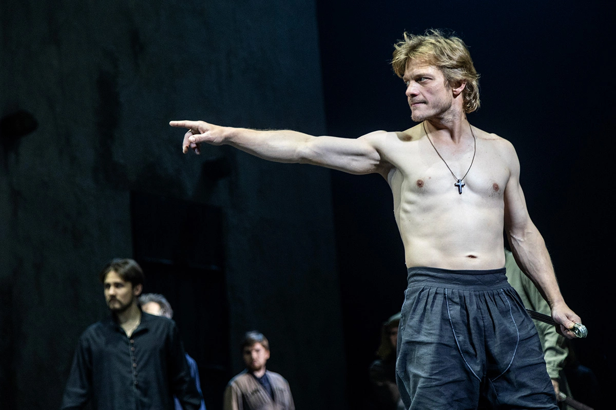 Сцена из спектакля «Макбет»