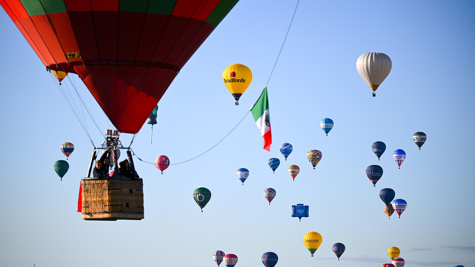 Международный фестиваль воздушных шаров Bristol International Balloon Fiesta