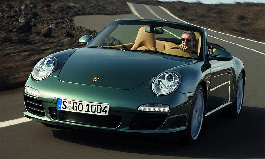 Porsche 911 Carrera сменила внешность