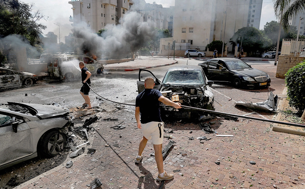 Ammar Awad / Reuters