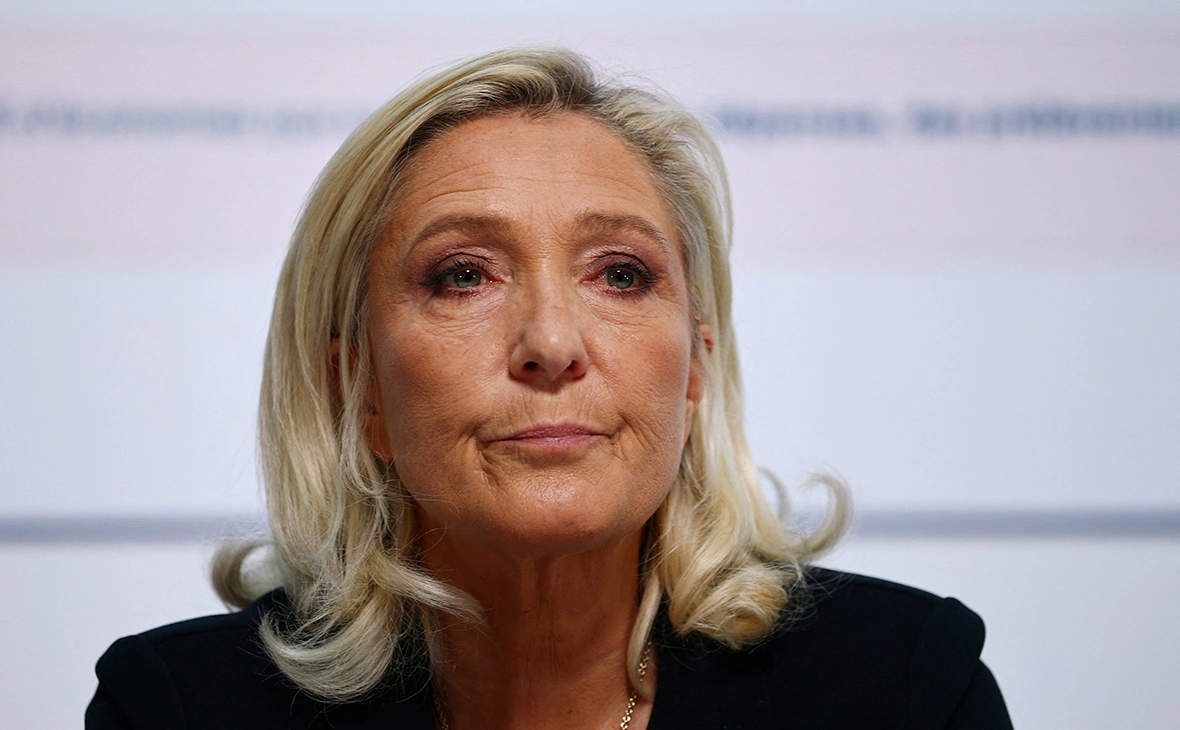 Sarah Meyssonnier / Reuters