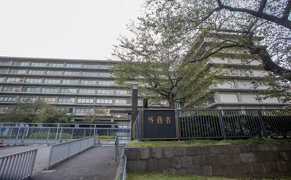 Вид на здание МИД Японии