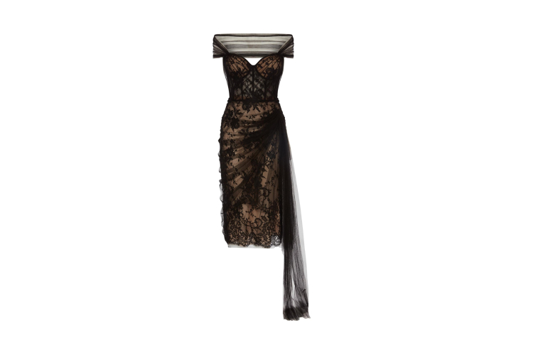 Платье Alexander McQueen, 630&nbsp;500 руб. (&laquo;Барвиха Luxury Village&raquo;)