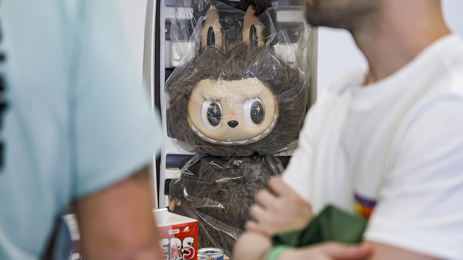 Невероятный ажиотаж вокруг игрушек Labubu привел к появления огромного количества подделок