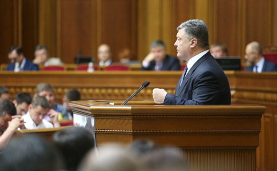 Президент Украины Петр Порошенко на заседании Верховной рады