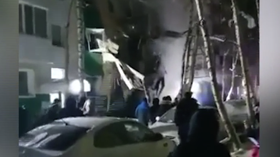 Глава МЧС назвал причину обрушения части дома в Нижневартовске
