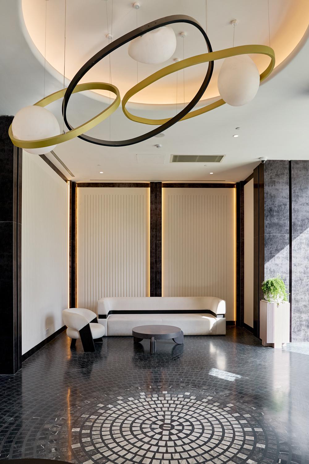 Лобби жилого комплекса Symphony 34