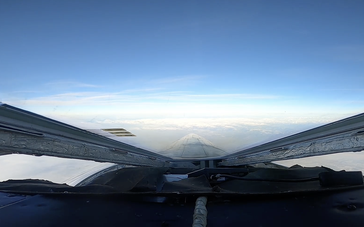 Два ракетоносца Ту-160 совершили полет над Северным Ледовитым океаном