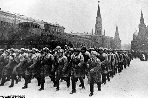 Россия отметила юбилей легендарного парада 1941 года