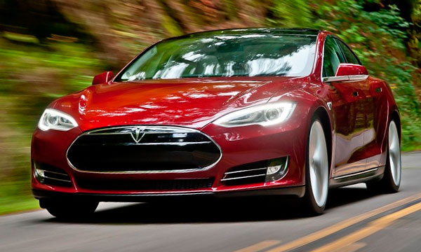 Tesla с автопилотом пересекла США и установила рекорд 