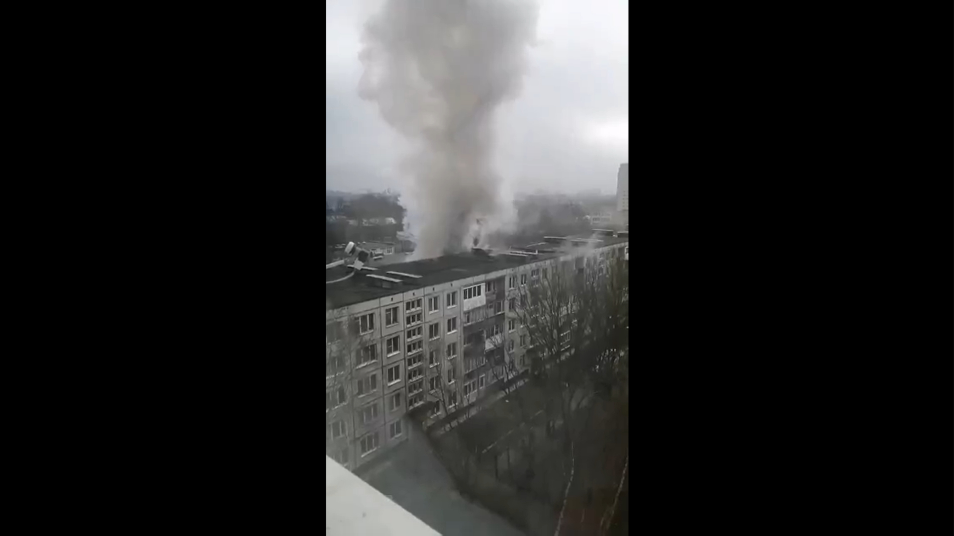 В Петербурге в жилом доме произошел пожар