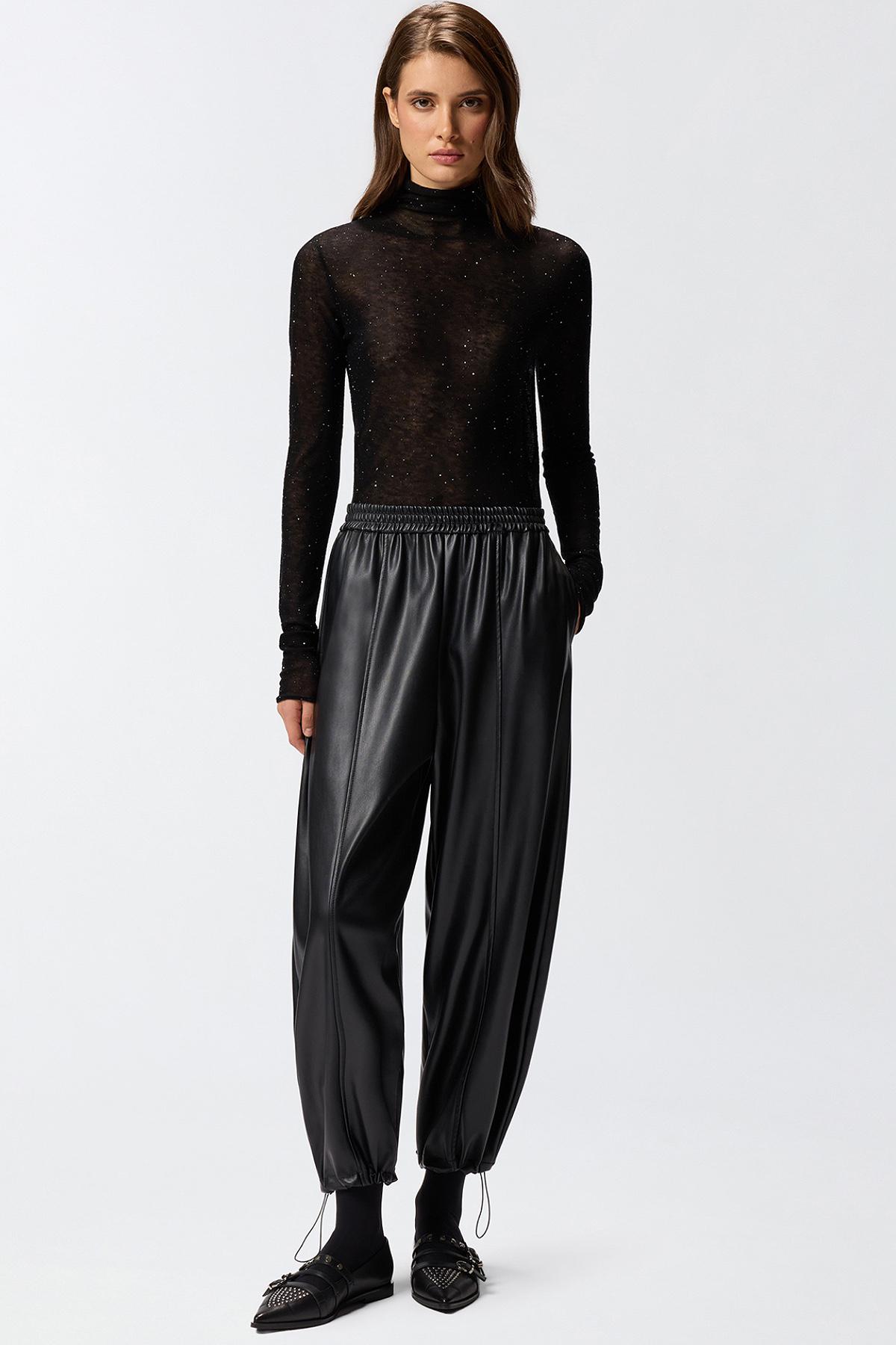 Брюки&nbsp;Pinko, 22 272 руб. (elyts.ru)