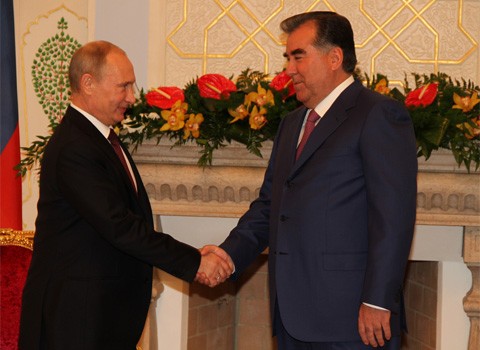 Владимир Путин посетил Таджикистан в день 60-летия Э.Рахмона