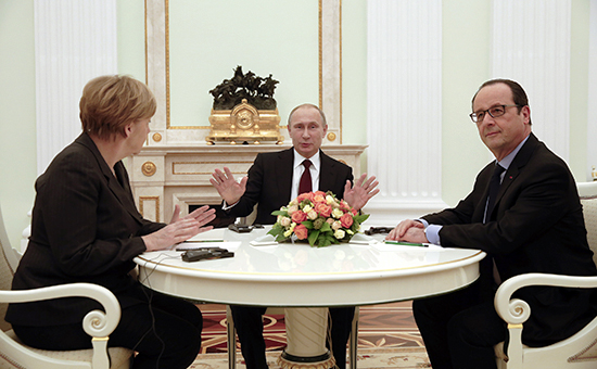 Канцлер Германии Ангела Меркель, президент России Владимир Путин и&nbsp;глава Франции Франсуа Олланд (слева направо), февраль 2015 года


