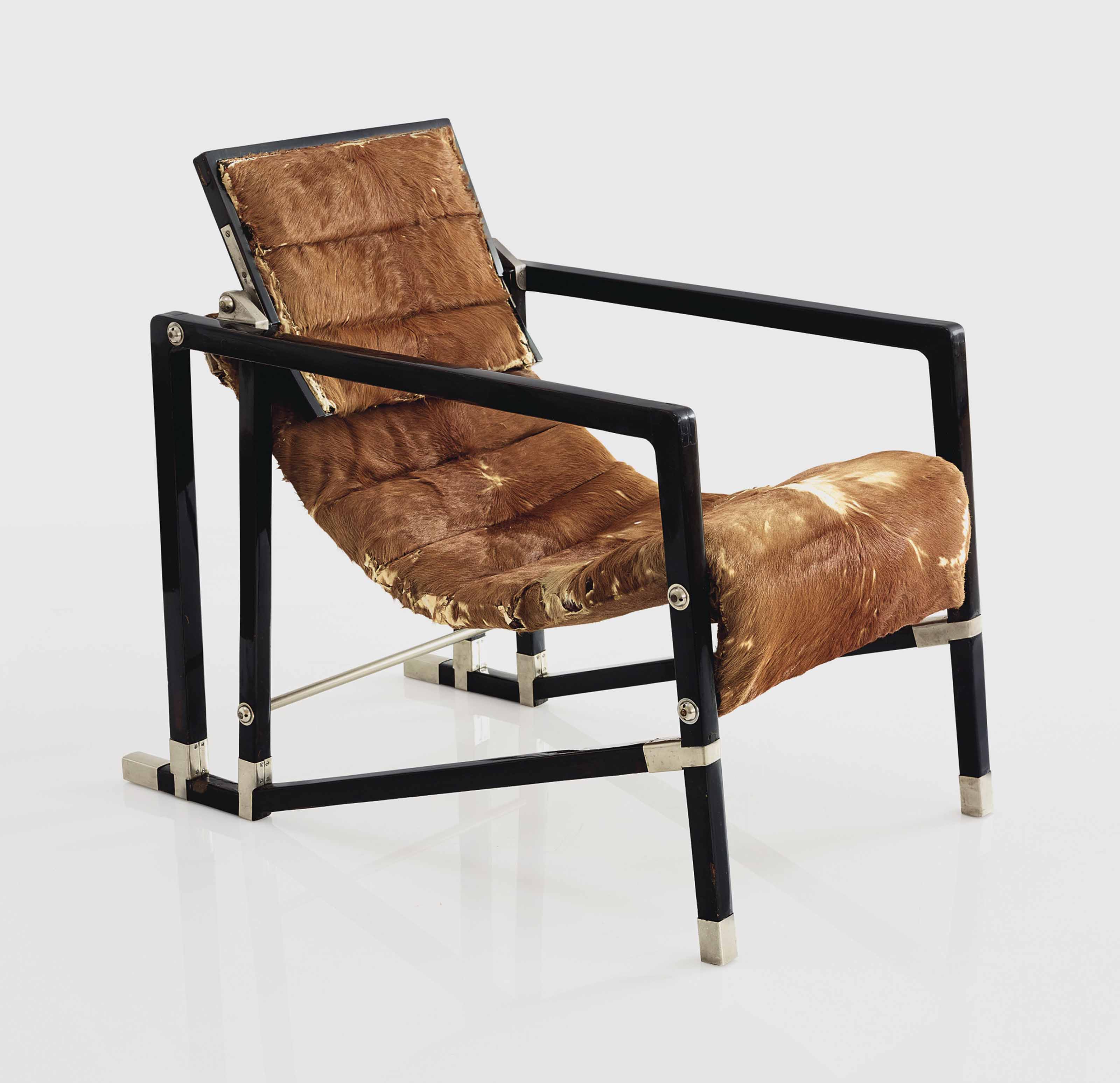 Эйлин Грей, кресло Transat, 1927&ndash;1930 (продано на аукционе Christie&#39;s в Нью-Йорке в июне 2018 года за $1 596 500)