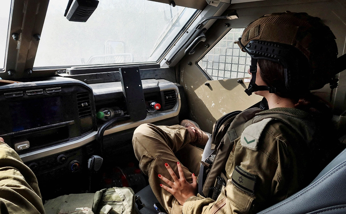 Artorn Pookasook / Reuters