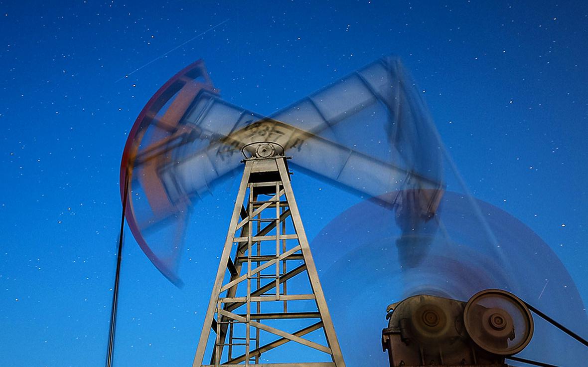 В бюджет на три года заложили цену на нефть в $50 за баррель