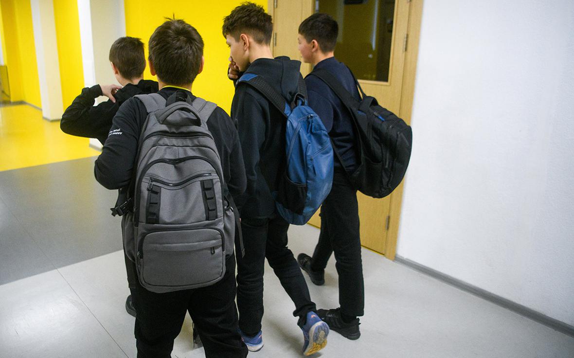 В России появились учебники по ИИ для школьников пятого–девятого классов