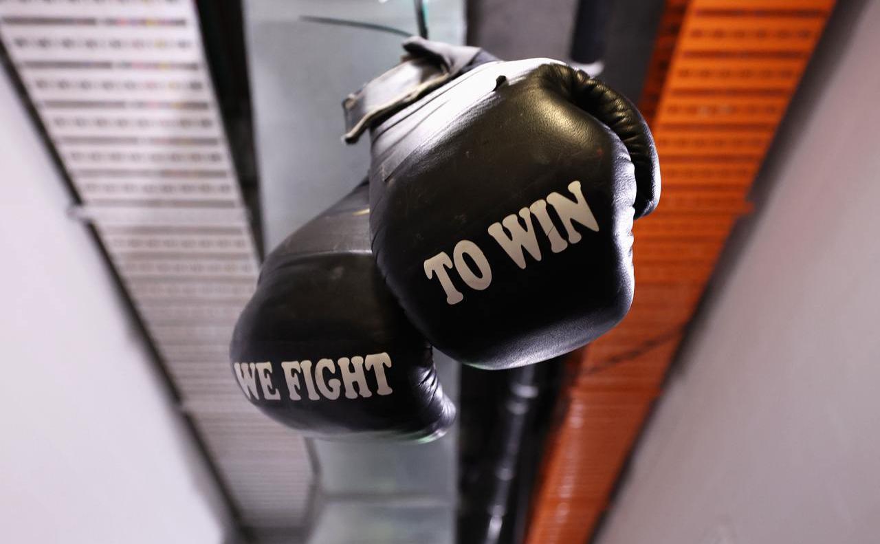 World Boxing допустила россиян до своих турниров в нейтральном статусе