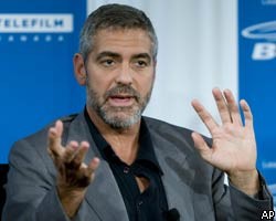 Дж.Клуни попал в аварию