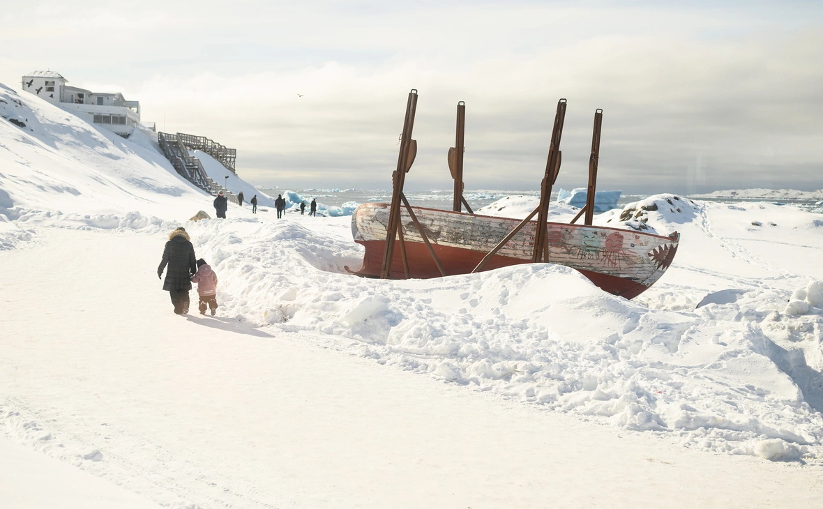 Leon Neal / Getty Images