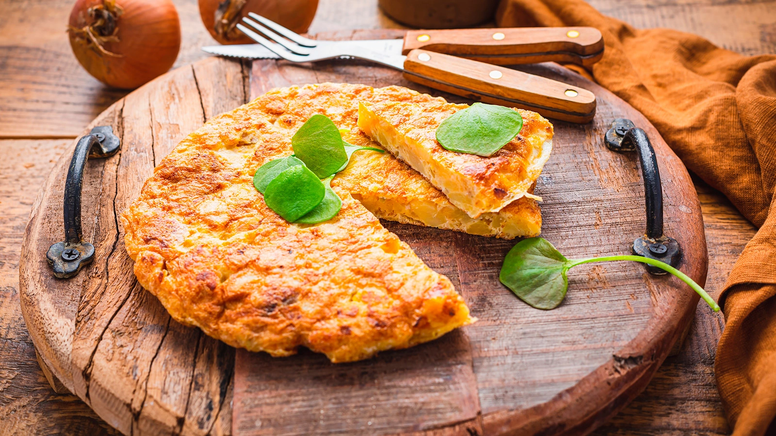 Как приготовить испанскую тортилью с картофелем. Просто и очень вкусно