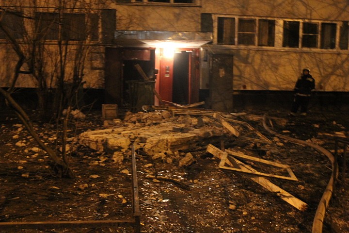 В многоэтажке в Петербурге прогремел взрыв
