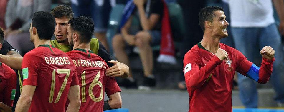Хет-трик Роналду принес Португалии ничью с Испанией