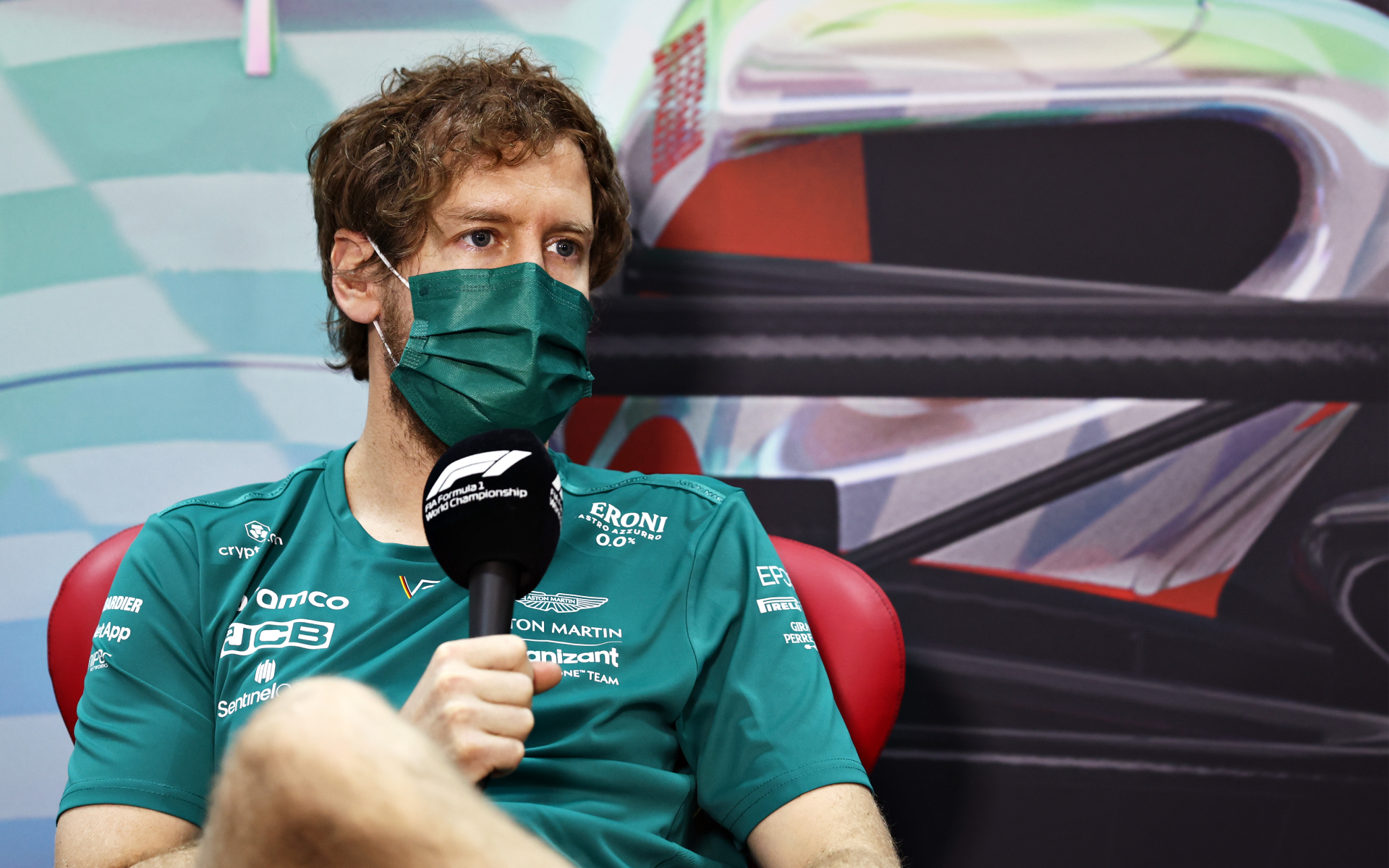 Феттель пропустит второй Гран-при «Формулы-1» подряд из-за коронавируса