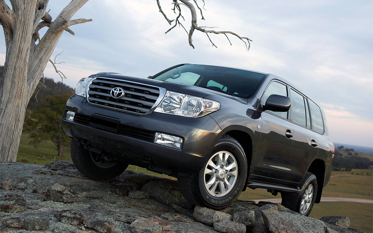 Toyota Land Cruiser 200