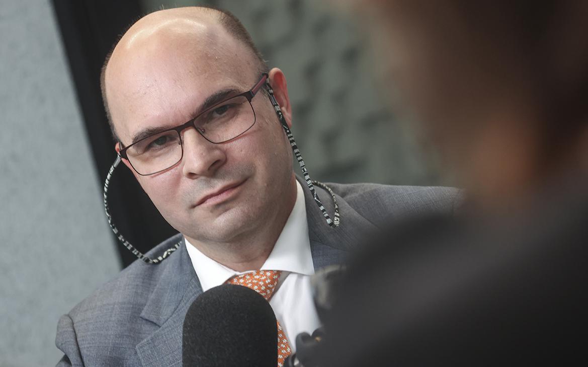Заботкин оценил вероятность заморозки вкладов