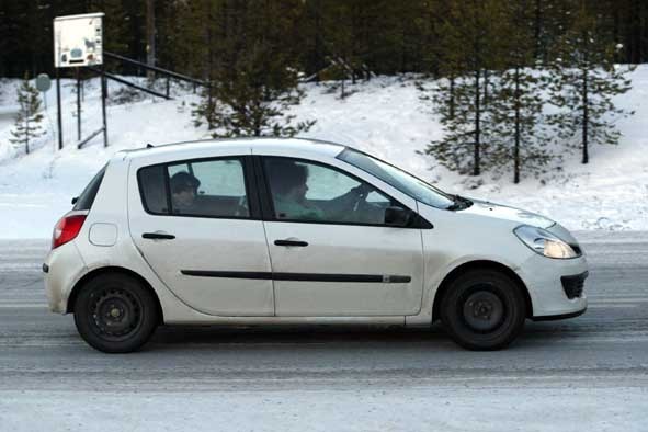Будущий Renault Clio засветился на дороге