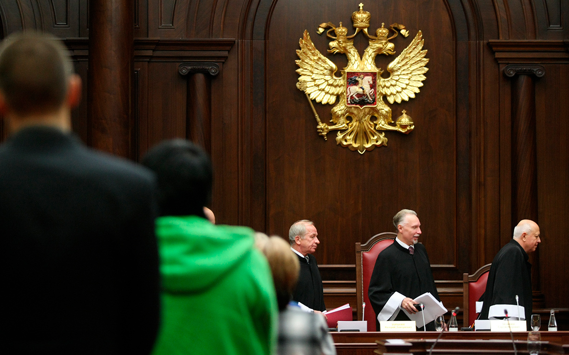 КС признал неконституционной оспоренную после выборов в Мосгордуму норму
